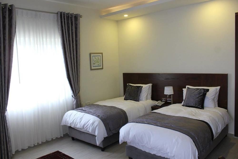 Lavender Boutique Hotel Ramallah Exterior photo