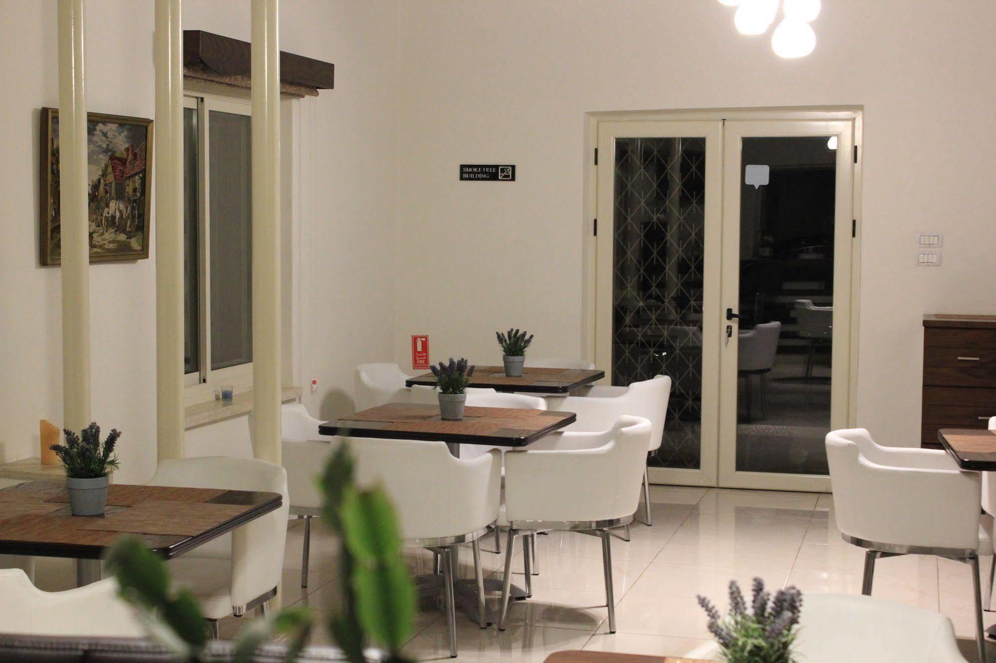 Lavender Boutique Hotel Ramallah Exterior photo